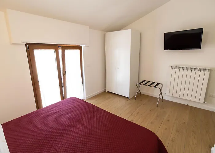 Sila In Fiore 3* サン・ジョヴァンニ・イン・フィオーレ